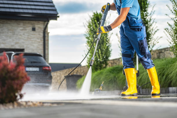 Best Deck Cleaning Services  in Lake City, FL